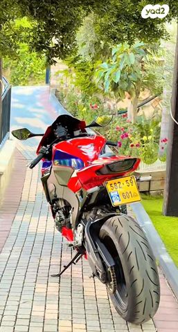 הונדה CBR1000RR
