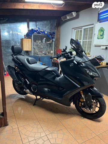 ימאהה Tmax 560 Tech