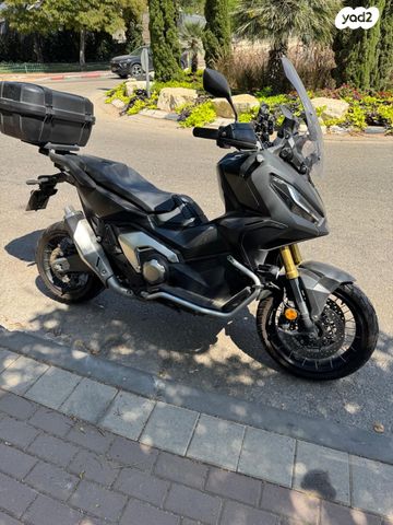 הונדה X-ADV750