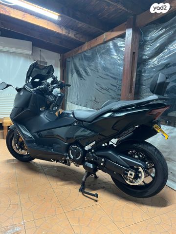 ימאהה Tmax 560 Tech