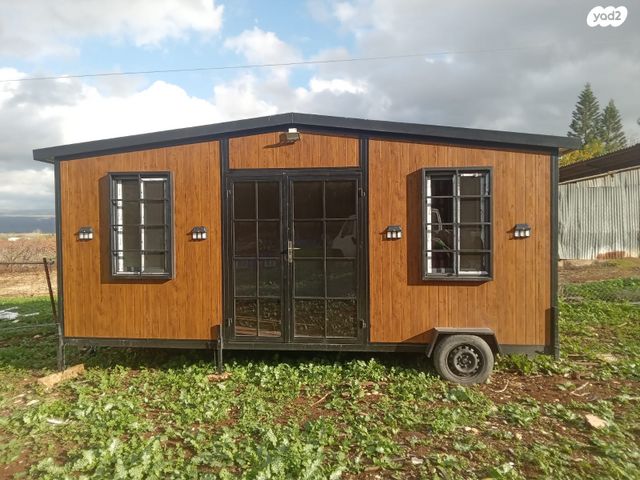 מודעת רכב נגרר (קראוון נגרר)