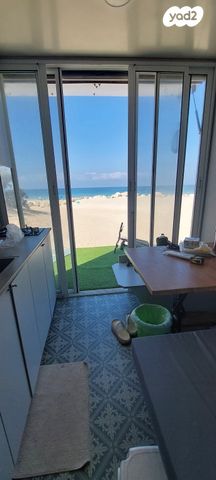 ממונע אוטוקראוון