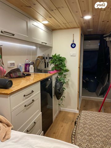 ממונע אוטוקראוון