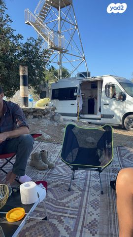 מודעת רכב ממונע אוטוקראוון