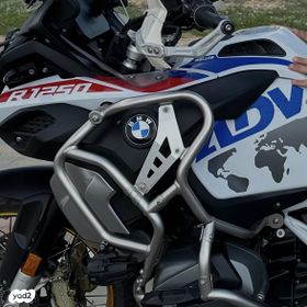 feedItemObj.data.row_1