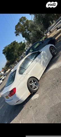 feedItemObj.data.row_1