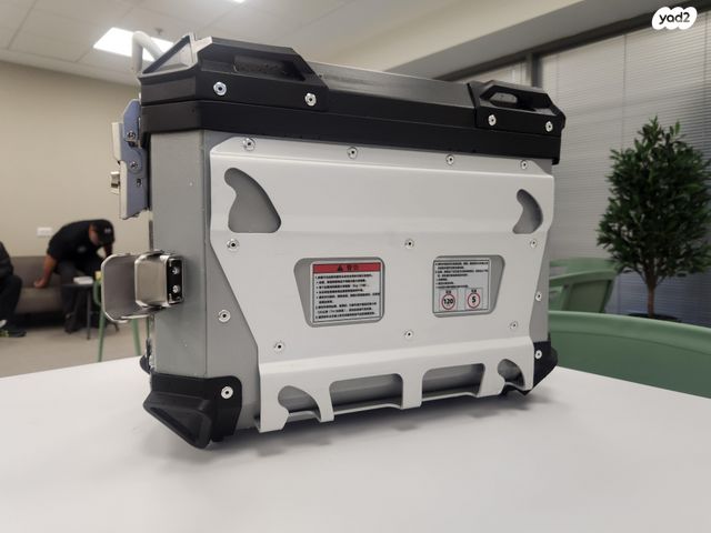 feedItemObj.data.row_1