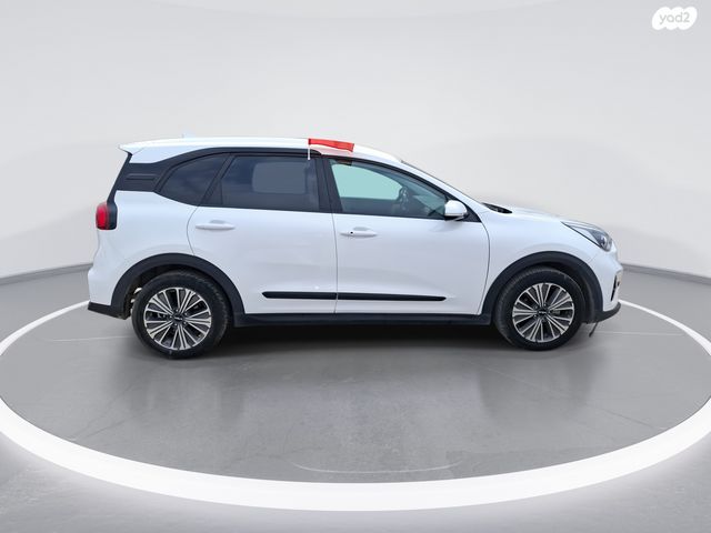 קיה נירו פלוס