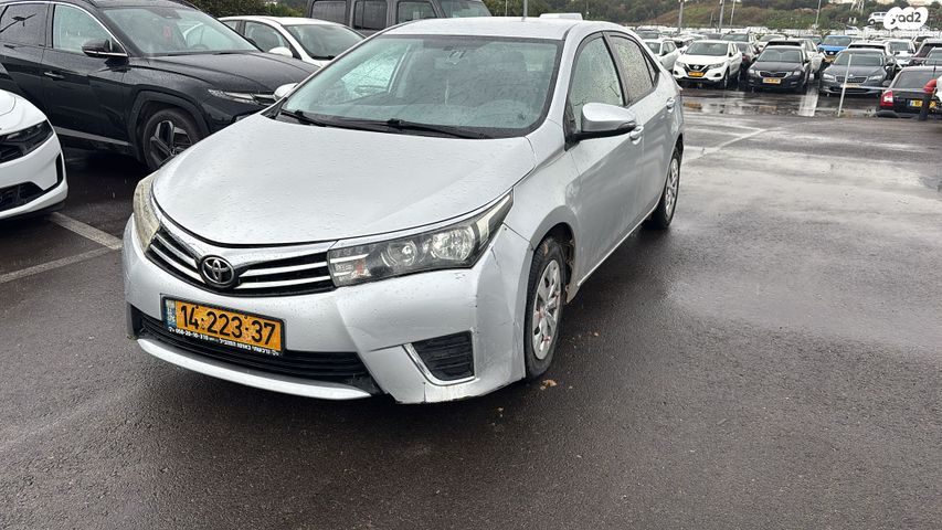 מודעת רכב טויוטה קורולה