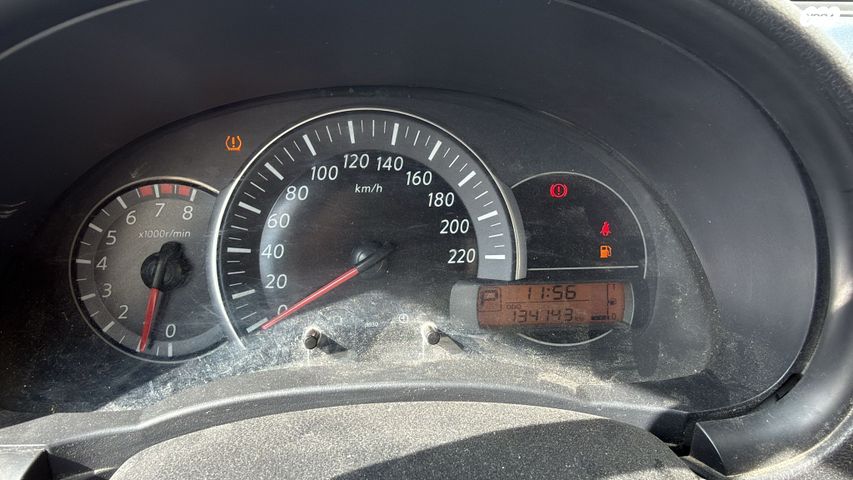 מודעת רכב ניסאן מיקרה 1