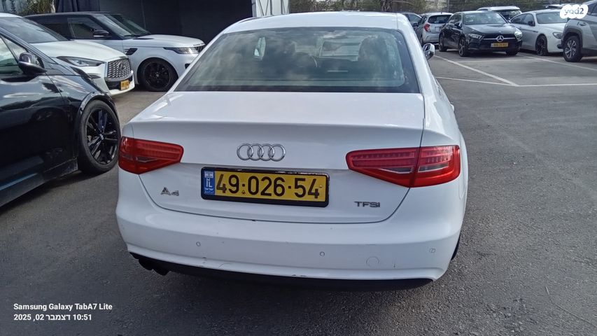 מודעת רכב אאודי A4 2