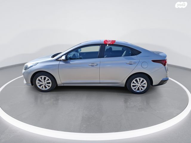 יונדאי אקסנט i25