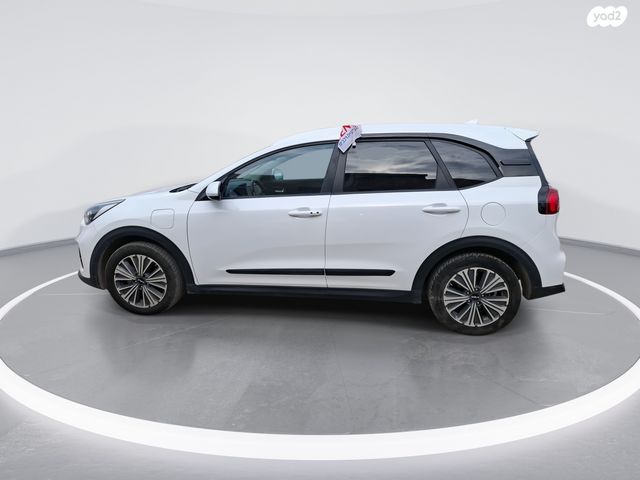 קיה נירו פלוס