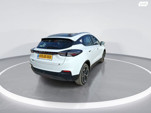 ג׳ילי Geometry C