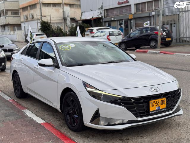 יונדאי אלנטרה