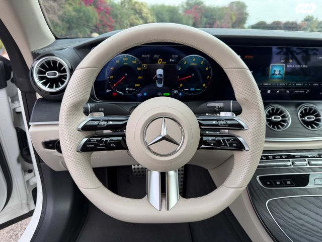 מרצדס-בנץ E-class