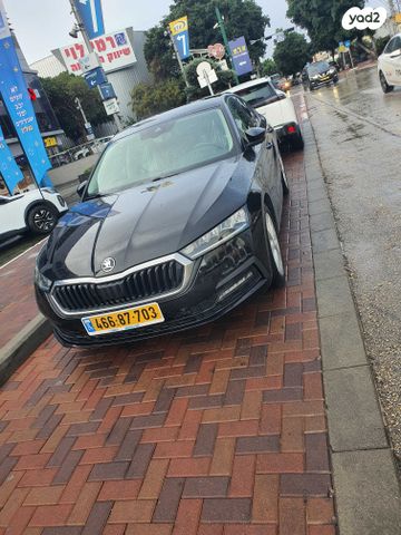 סקודה אוקטביה
