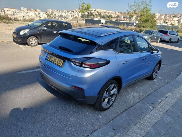 ג׳ילי Geometry C