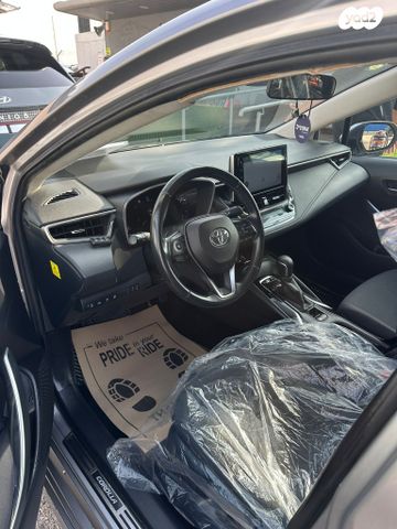 מודעת רכב טויוטה קורולה