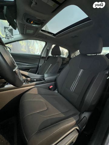 יונדאי אלנטרה