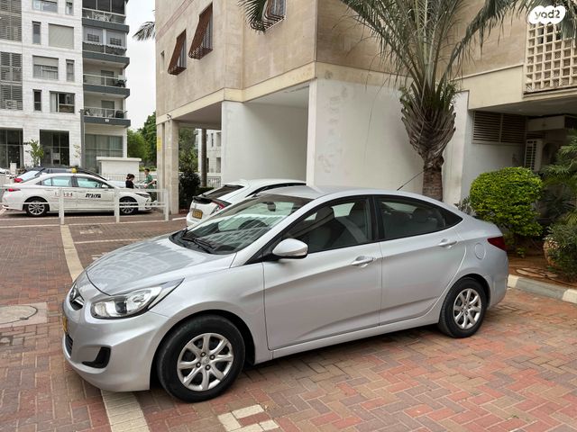 מודעת רכב יונדאי אקסנט i25