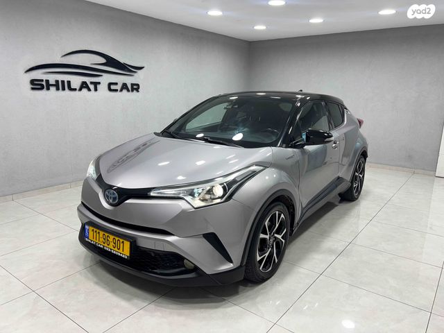 מודעת רכב טויוטה C-HR