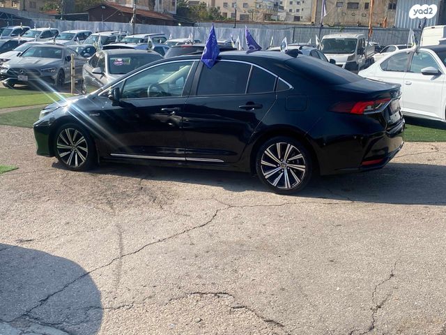 טויוטה קורולה