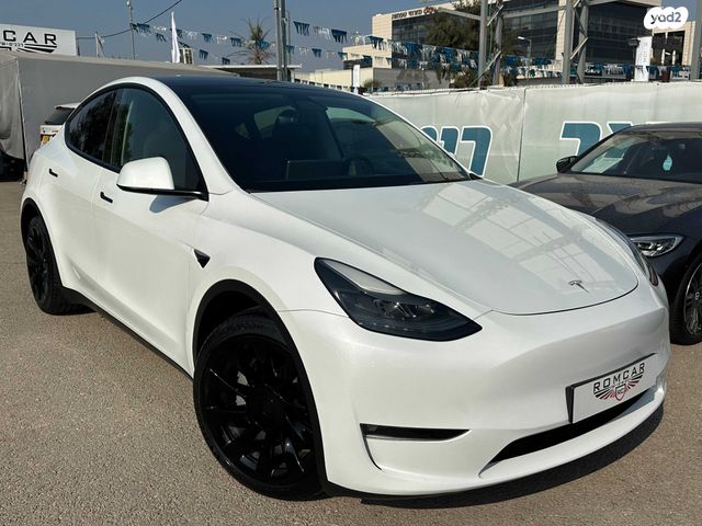 מודעת רכב טסלה מודל Y