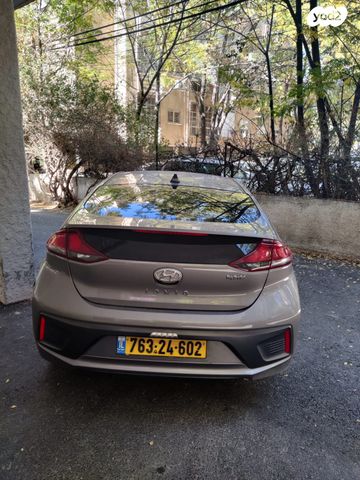 יונדאי איוניק