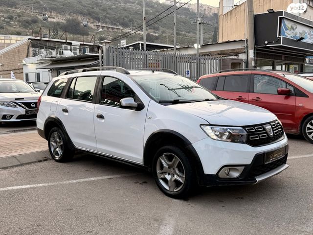 דאצ'יה לוגאן