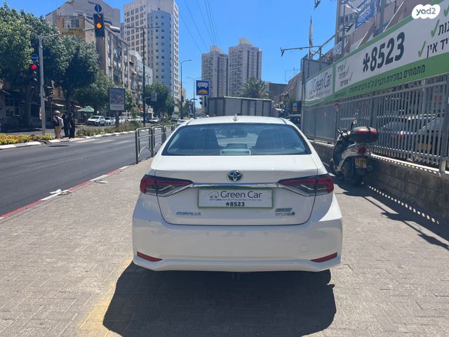 טויוטה קורולה