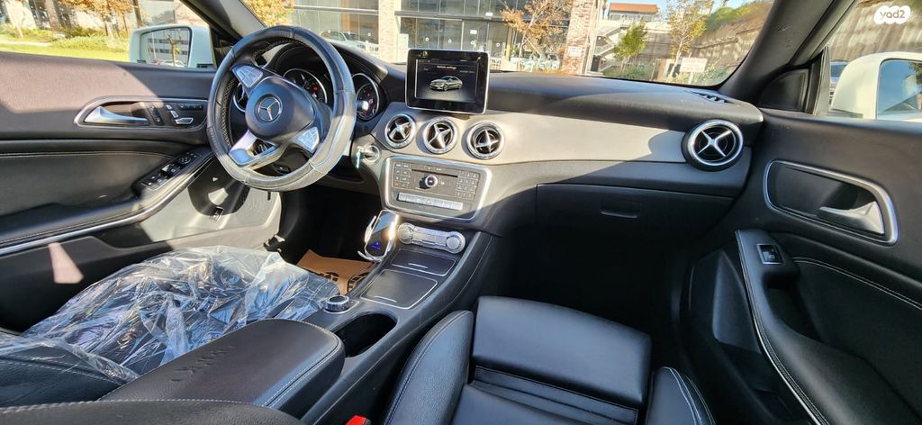 מרצדס-בנץ CLA