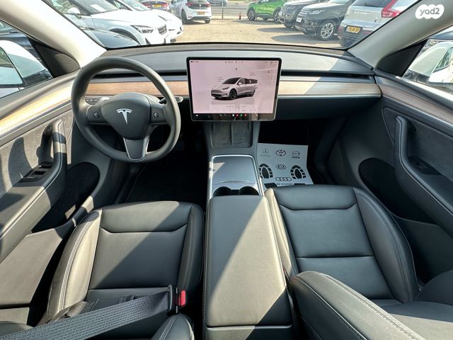 טסלה מודל Y