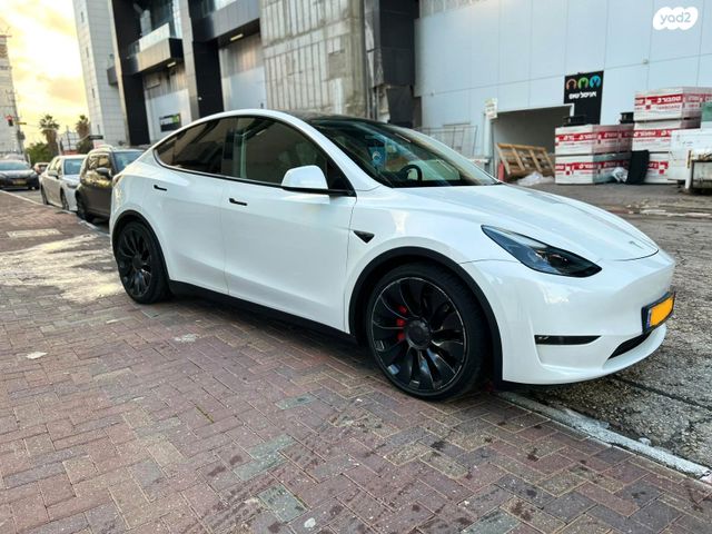 טסלה מודל Y
