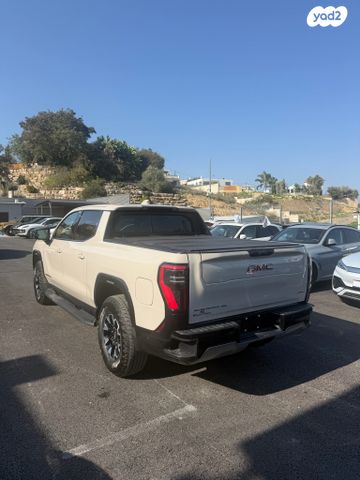 ג'י.אם.סי סיירה EV  