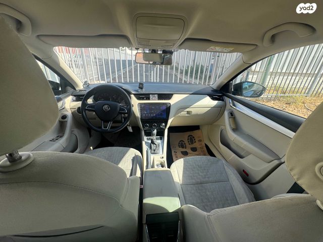 סקודה אוקטביה