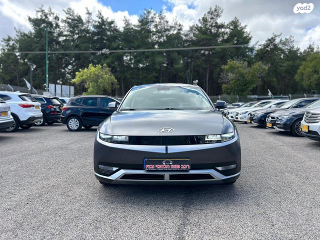 יונדאי איוניק 5