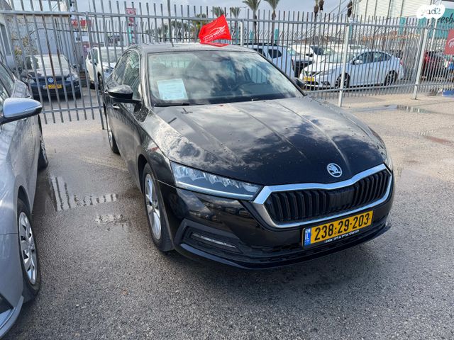 סקודה אוקטביה