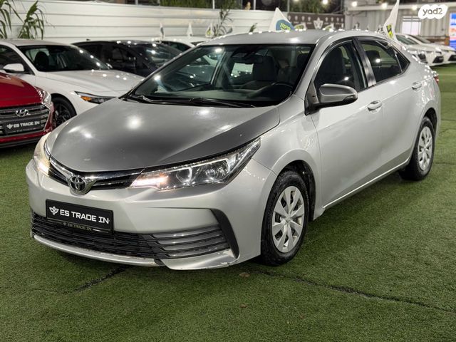 טויוטה קורולה