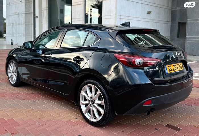 מאזדה 3