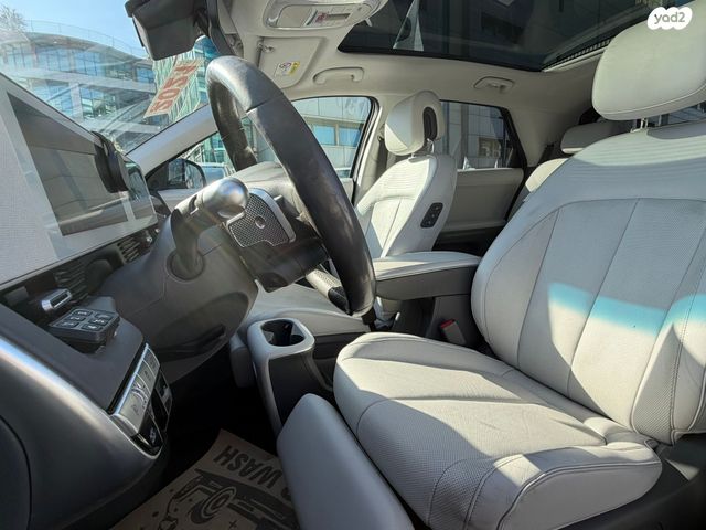 יונדאי איוניק 5