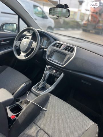 סוזוקי קרוסאובר