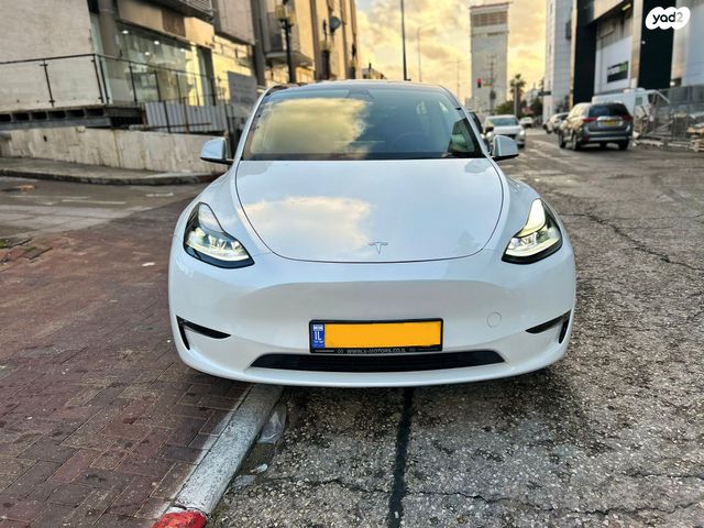 טסלה מודל Y