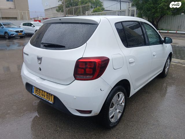 דאצ'יה סנדרו