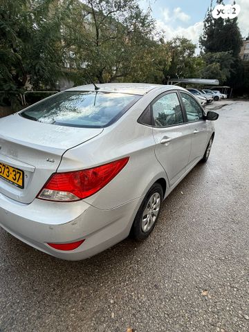 יונדאי אקסנט i25