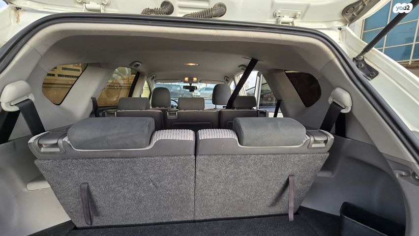 טויוטה פריוס פלוס