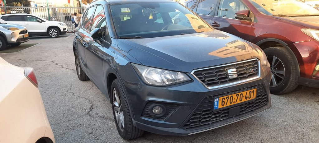 מודעת רכב סיאט ארונה