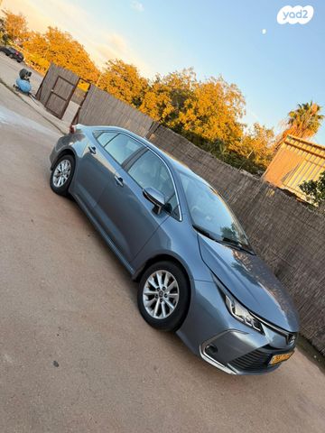 טויוטה קורולה