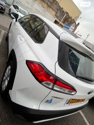 טויוטה קורולה קרוס