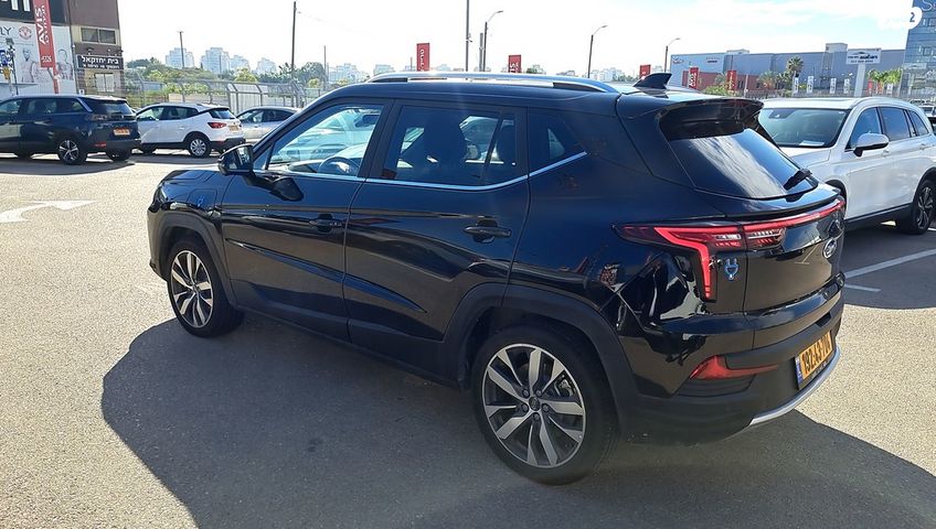 מודעת רכב ג׳יי.איי.סי E-JS4